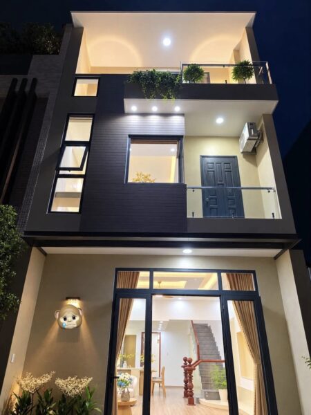 Nhà 3 tầng mặt tiền Bình An, 70mv, 9450