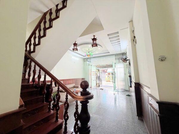 Nhà 3 tầng mặt tiền Nguyễn Lai 85mv, 7950