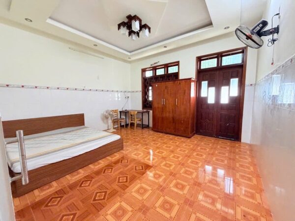 Nhà 3 tầng mặt tiền Nguyễn Lai 85mv, 7950