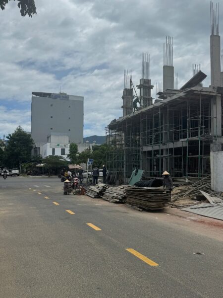 Đất mặt tiền Nguyễn Đình, 68mv, 11ty5