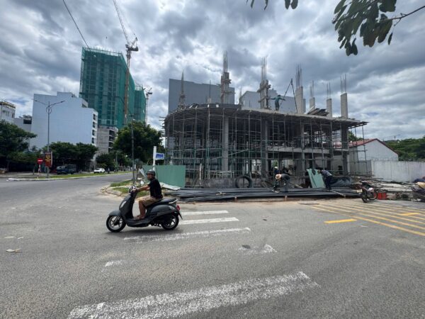 Đất mặt tiền Nguyễn Đình, 68mv, 11ty5