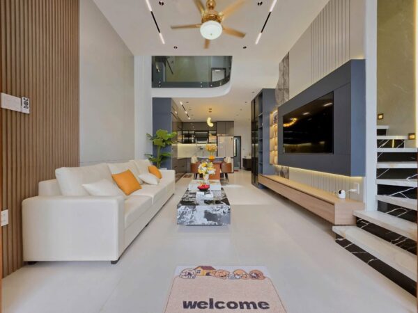 Nhà 3 tầng kiệt ô tô Tô Hiệu 102mv, 6850