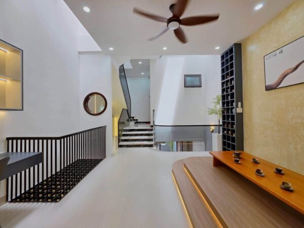 Nhà 3 tầng kiệt ô tô Tô Hiệu 102mv, 6850