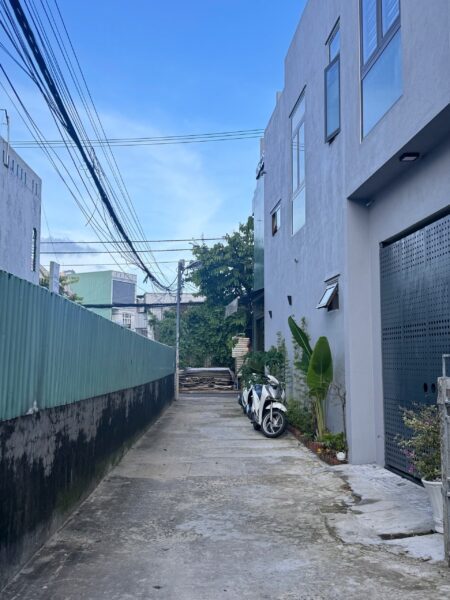 Đất kiệt Nguyễn Công Hoan 70mv, 2550