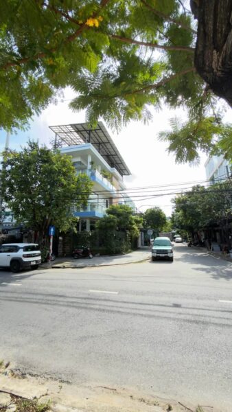 Nhà 3 tầng 2 mặt tiền Bắc Sơn 156mv, 14ty