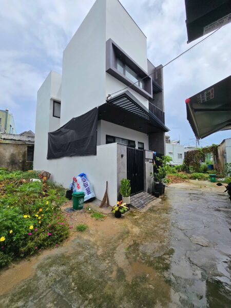 Nhà 2 tầng 2 mặt kiệt Ngô chân lưu 62mv, 3650
