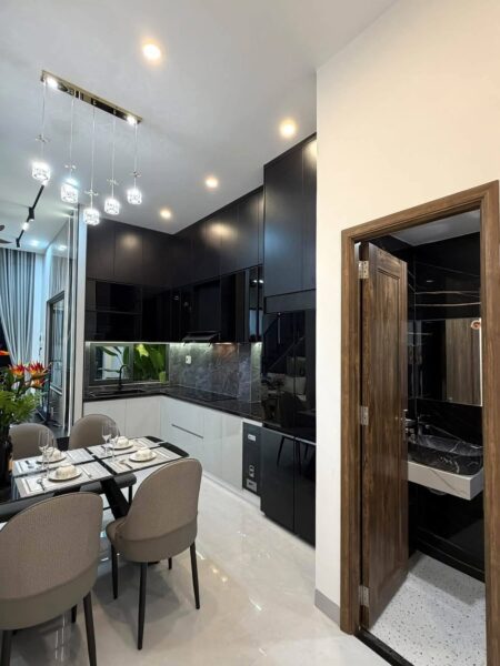 Nhà 3 tầng kiệt Nguyễn Phước Nguyên, 60mv, 5390