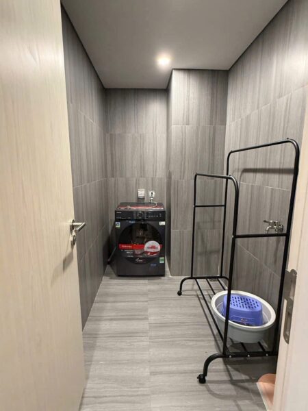 Cho thuê căn hộ Sam Towers 92mv, 37tr