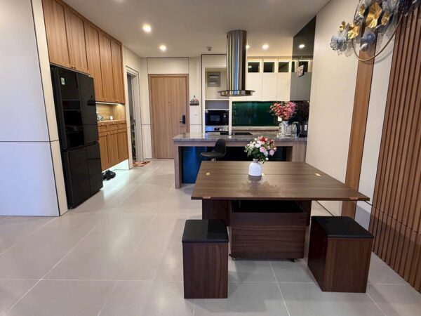 Cho thuê căn hộ Sam Towers 92mv, 37tr