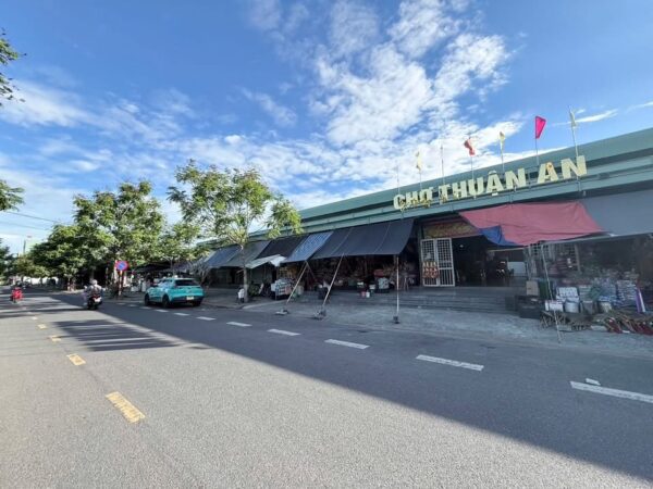 Đất kiệt ô tô Nguyễn phước nguyên 76mv, 3400