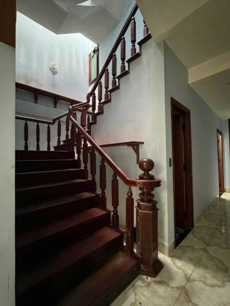Cho thuê nhà mặt tiền Quách Thị Trang 100mv, 25tr