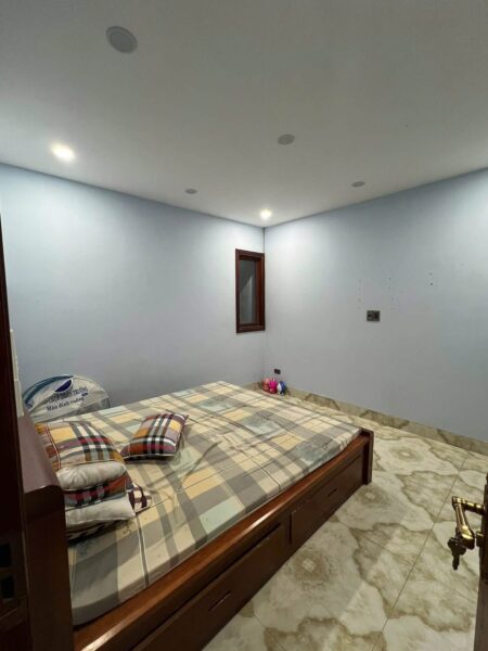 Cho thuê nhà mặt tiền Quách Thị Trang 100mv, 25tr