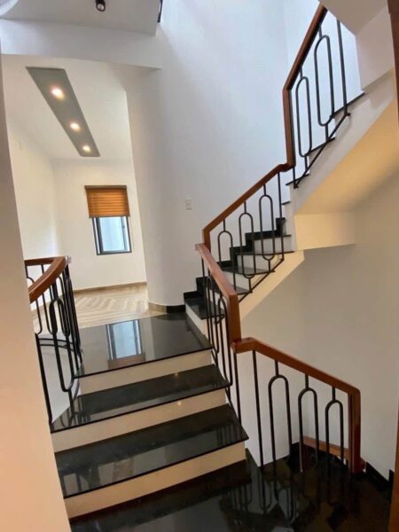 Nhà 3 tầng kiệt Phạm Văn Nghị 57mv, 5500