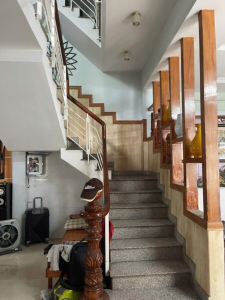 Nhà 3 tầng 2 mặt tiền Núi Thành 82mv, 13ty2