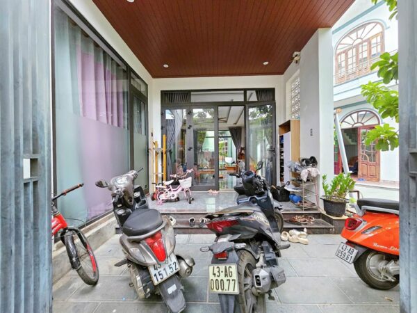 Nhà 2 tầng kiệt ô tô Tôn Đản 86mv, 3350