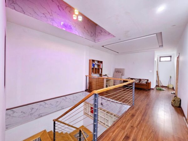 Nhà 2 tầng kiệt ô tô Tôn Đản 86mv, 3350