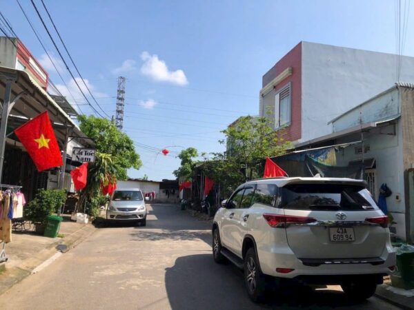 Đất mặt tiền đường 5.5m gần Âu Cơ, 100mv, 3950