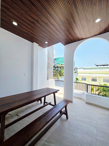 Nhà 3 tầng kiệt ô tô Cù Chính Lan 57mv, 5250
