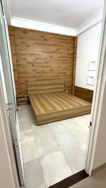 Cho thuê nhà kiệt ô tô Phó Đức Chính 16tr