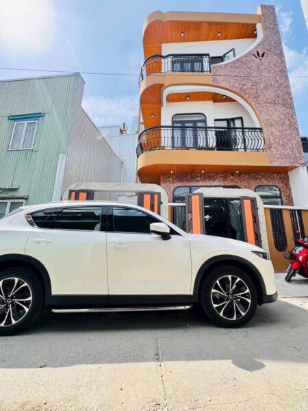Nhà 3 tầng kiệt ô tô Phan Khoang 70mv, 5350