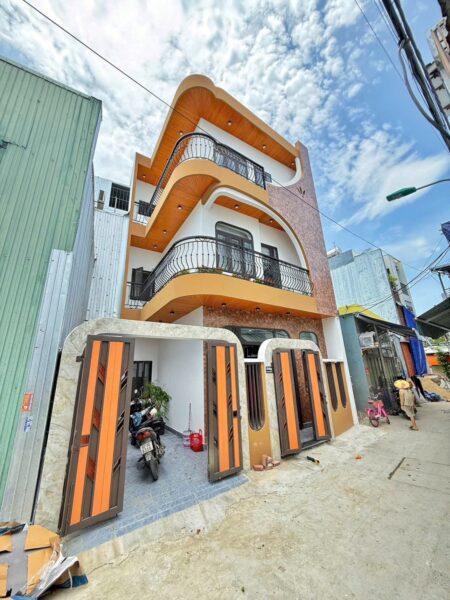 Nhà 3 tầng kiệt ô tô Phan Khoang 70mv, 5350