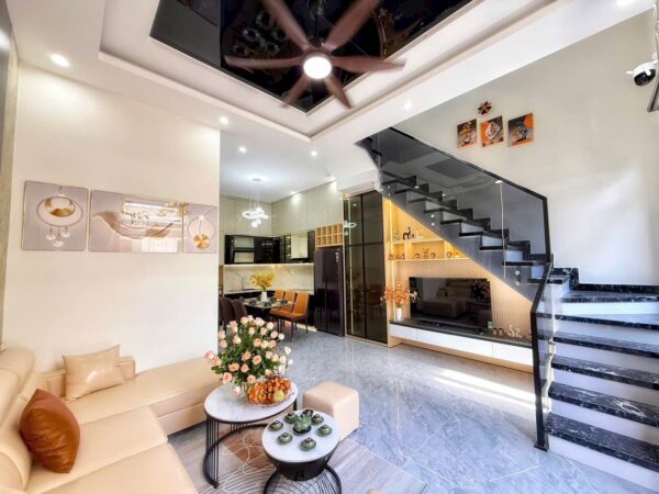 Nhà 3 tầng kiệt ô tô Phan Khoang 70mv, 5350