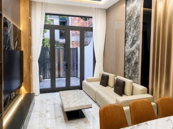 Cho thuê nhà 3 tầng kiệt Ông Ích Khiêm 70mv, 30tr