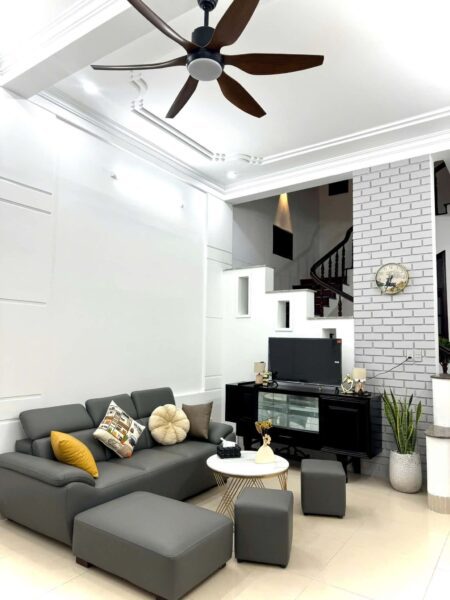 Nhà kiệt ô tô Trần văn Dư 110mv, 22tr