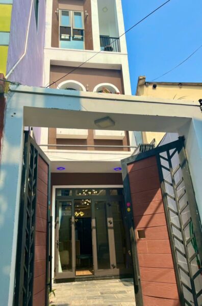 Cho thuê nhà 3 tầng kiệt Ông ích khiêm 80mv, 15tr