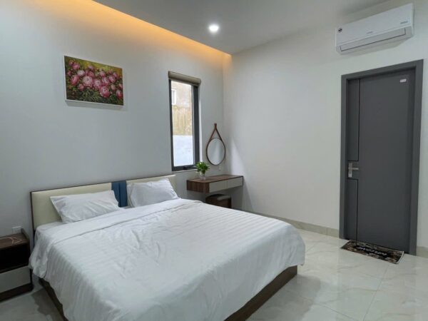 Villa 3 tầng kiệt ô tô Lương Thế Vinh 365mv, 37ty5