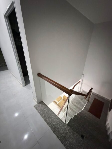 Nhà 2 tầng 2 mặt kiệt Lê Duẩn, 50mv, 4ty6