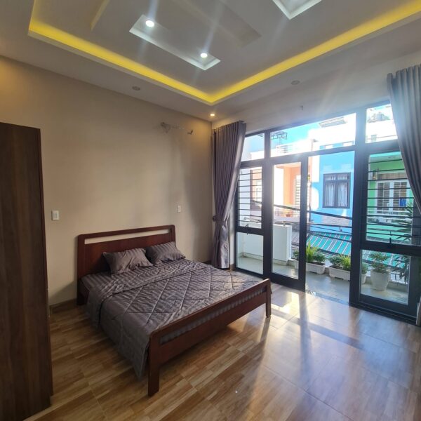 Nhà 3 tầng mặt tiền Phan Huy Ôn, 67mv, 10ty5
