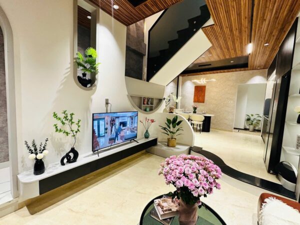 Nhà 3 tầng kiệt Hoàng Diệu 53mv, 5650