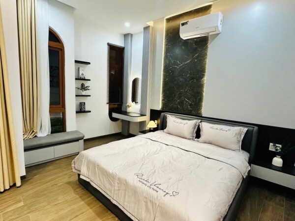 Nhà 3 tầng kiệt Hoàng Diệu 53mv, 5650