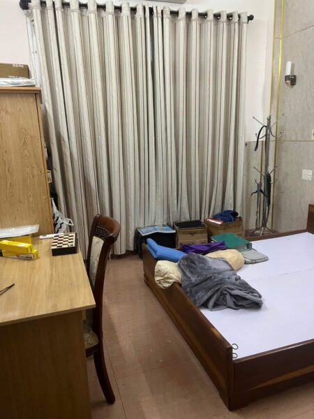 Cho thuê nhà 3 tầng mặt tiền Trưng Nhị, 140mv, 20tr