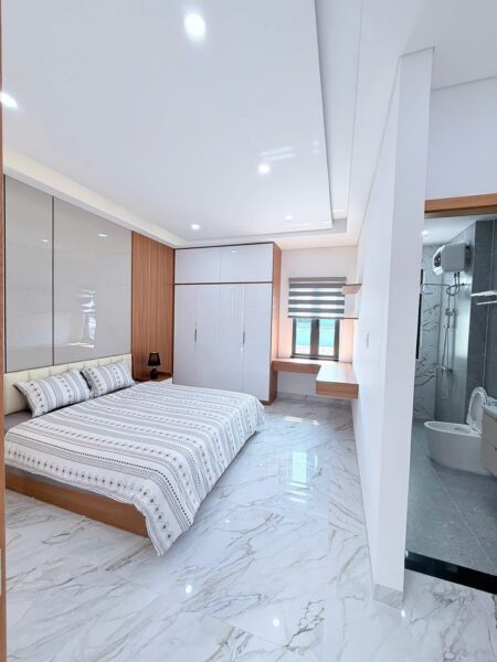 Nhà 4 tầng mặt tiền Trần Bích San 78mv, 7ty8