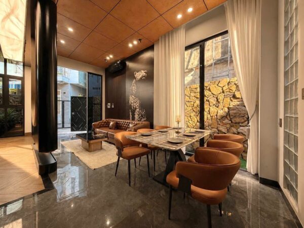 Cho thuê nhà 4 tầng kiệt Lê Duẩn 50mv, 32tr