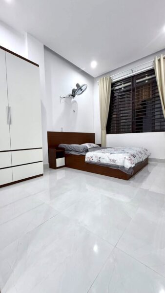 Nhà 3 tầng 2 mặt kiệt Hoàng Diệu, 55mv, 4850